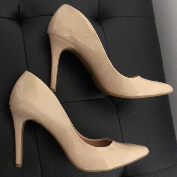 New York and Company 4” heels beige/nude - Picture 4 of 9